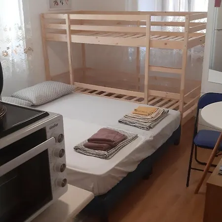 Levinja شقة إيزولا